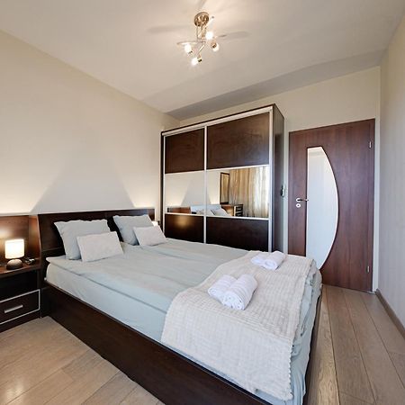 Southpark Luxe - Free Underground Parking Apartment โซเฟีย ภายนอก รูปภาพ