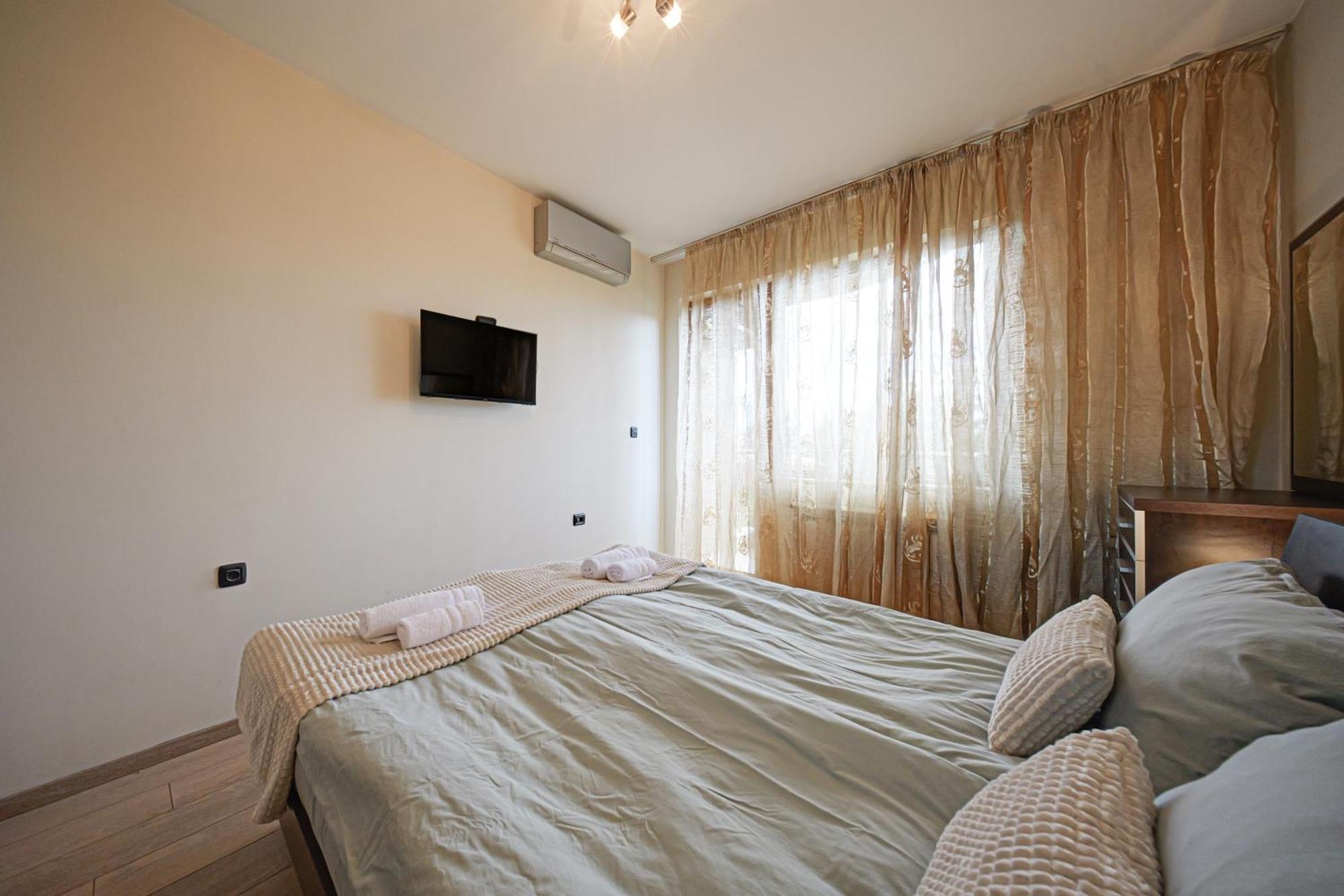 Southpark Luxe - Free Underground Parking Apartment โซเฟีย ภายนอก รูปภาพ
